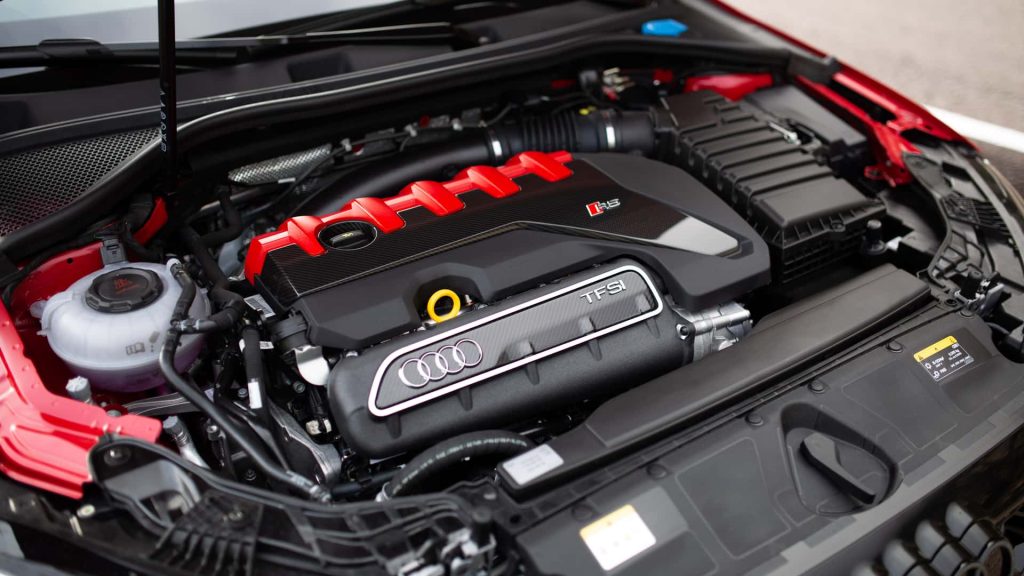 Afinal, o lendário motor de cinco cilindros da Audi pode não estar condenado