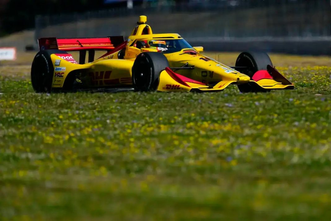 Alex Palou penalizado na grelha em milwaukee para a IndyCar