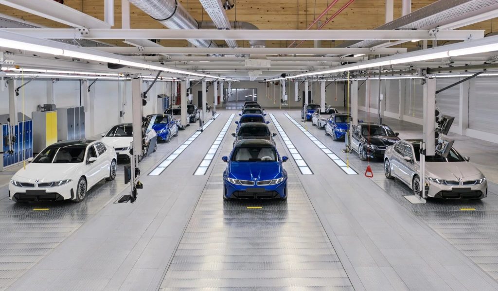 BMW já produz o novo i3 na Alemanha e prepara uma revolução histórica na sua fábrica de Munique