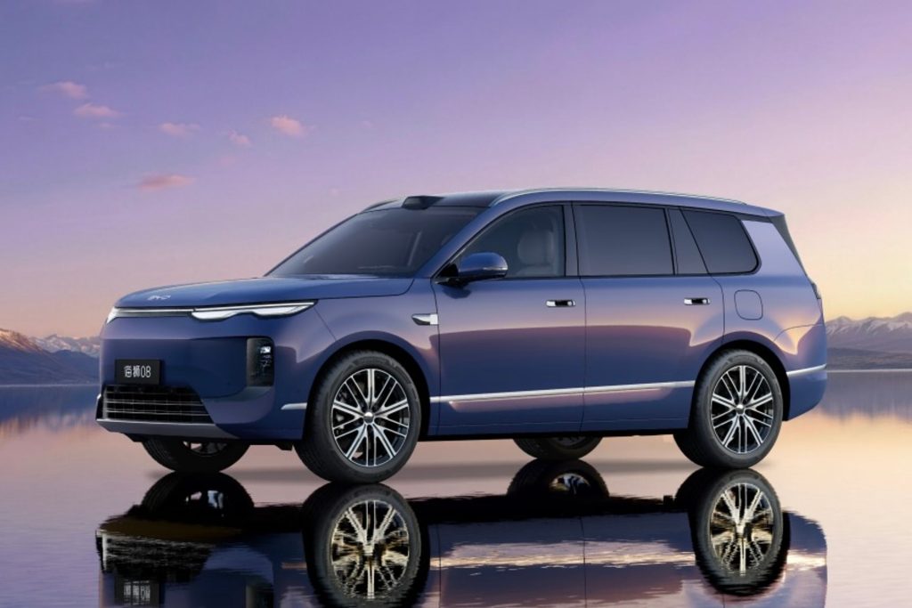 BYD Sealion 08 promete 900 km de autonomia elétrica