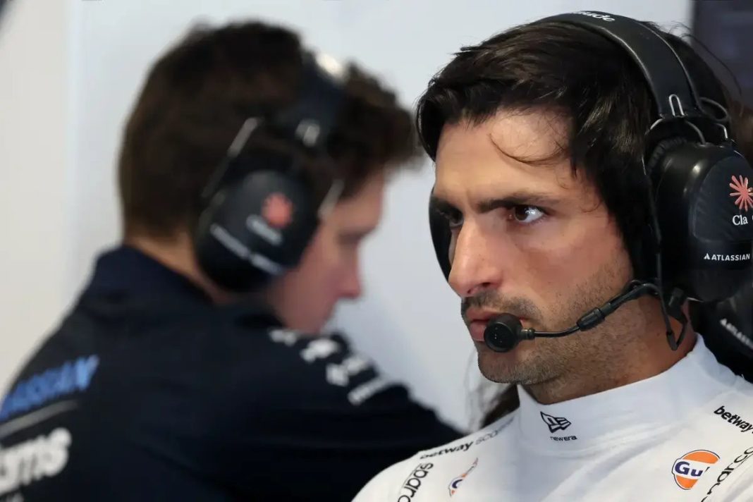 Carlos Sainz pondera o seu futuro para a temporada de F1 de 2027