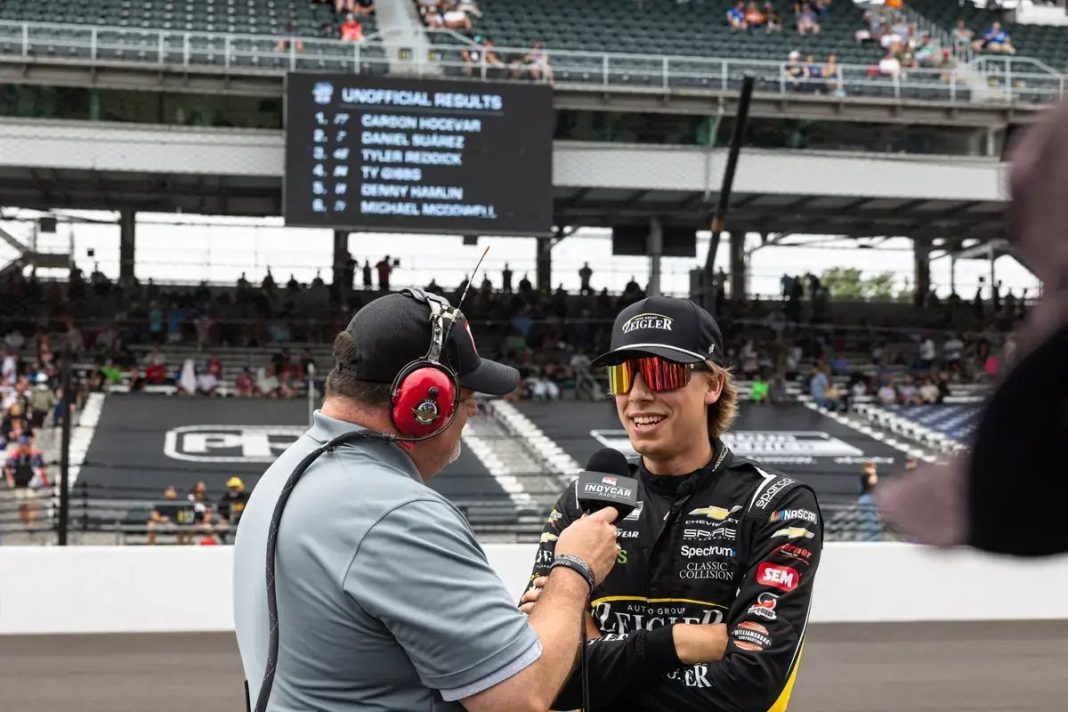 Carson Hocevar lidera a aliança de sete carros da Hendrick Motorsports