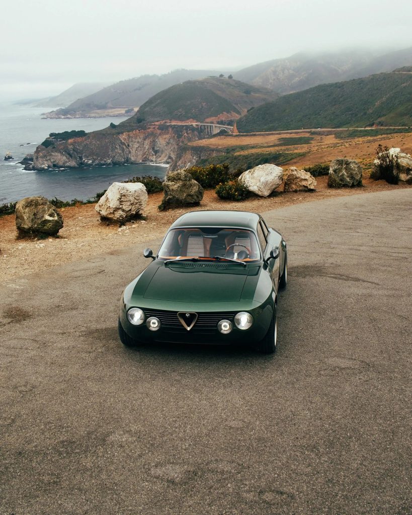 Este Alfa Romeo da Totem é tão bonito por dentro que quase nos esquecemos do V6 biturbo