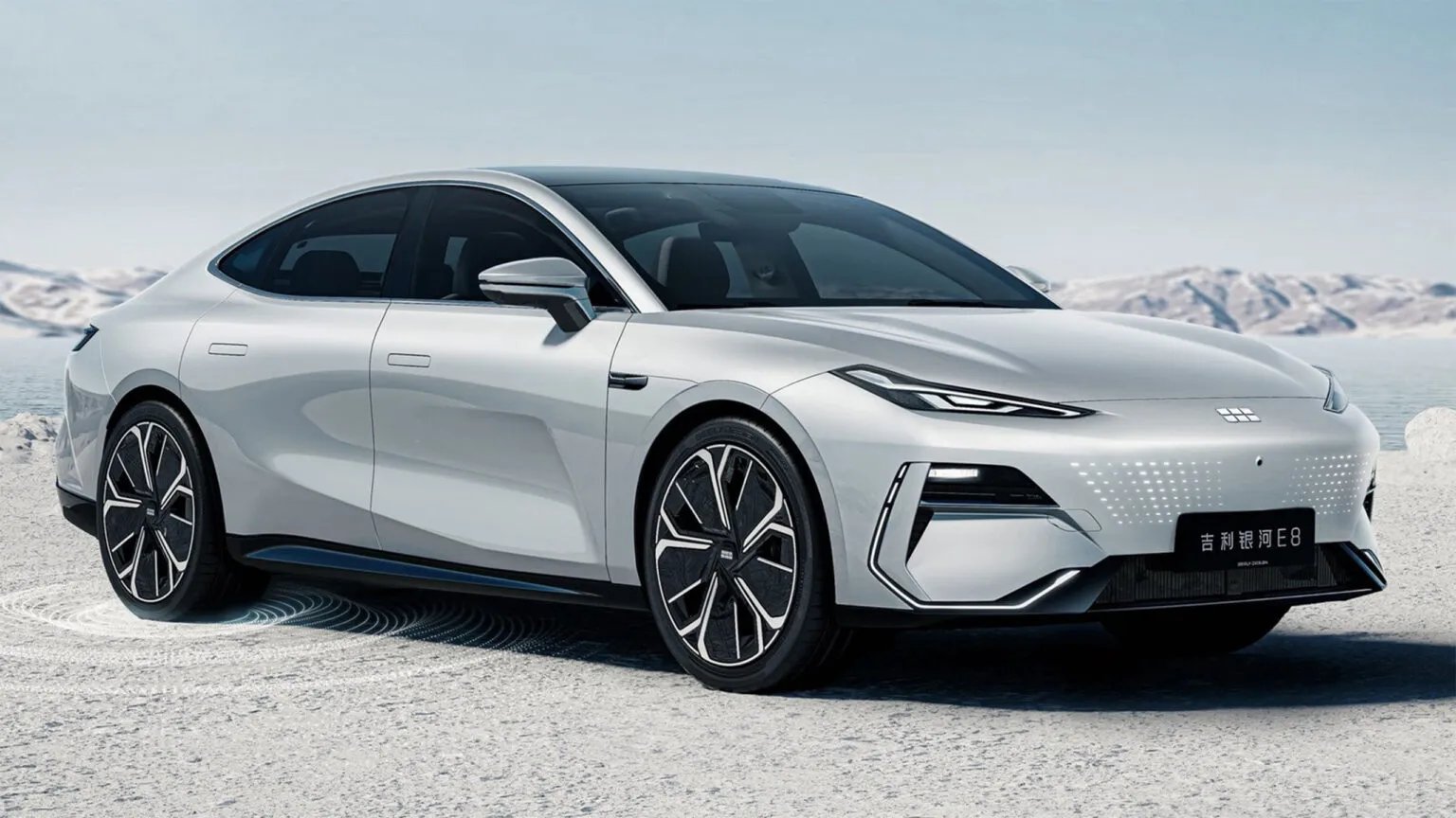 Geely prepara uma revolução nas baterias: mais de 1.000 km de autonomia e até 1 milhão de quilómetros de vida útil