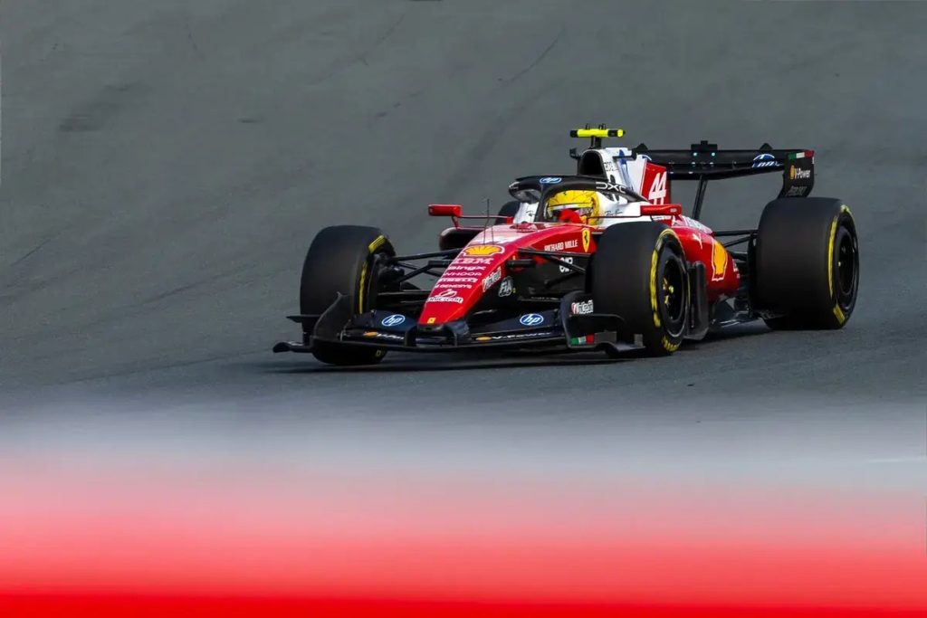 Hamilton revela problema ‘incompreensível’ dos pneus da Ferrari no GP da holanda