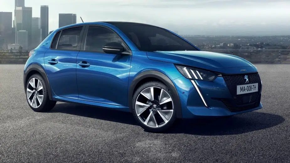 Mercado automóvel português mantém ritmo de crescimento em julho com elétricos a bater recorde