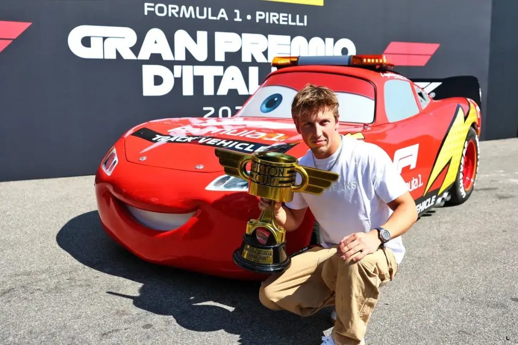 Liam Lawson enfrenta adaptação rápida na Red Bull em F1