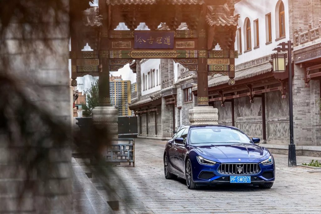Maserati procura na China a saída para a crise