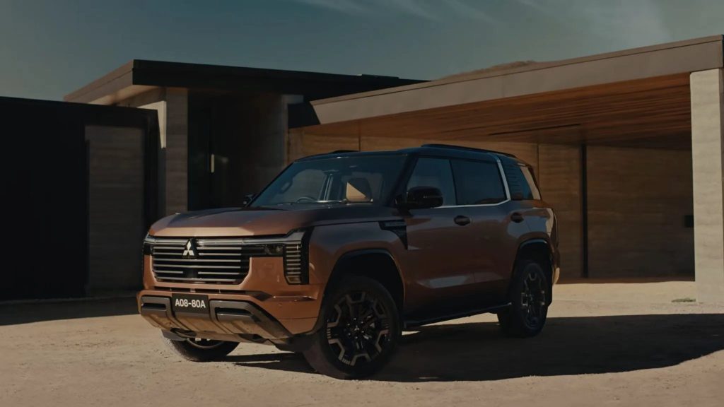 Mitsubishi Pajero está de volta e quer roubar protagonismo ao Toyota Land Cruiser