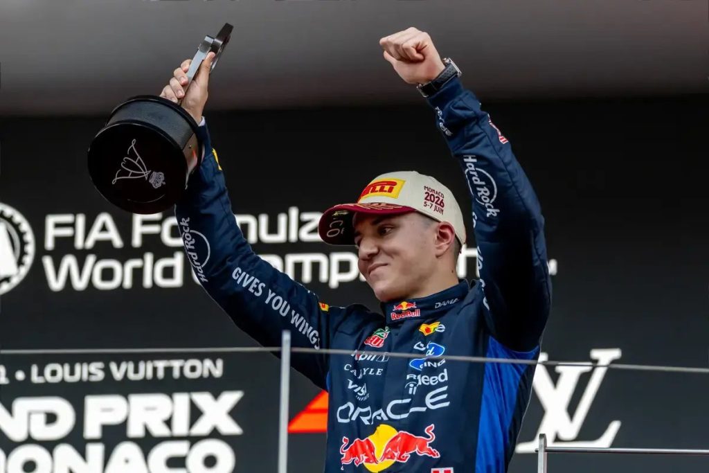 Red Bull satisfeita com reintegração do pódio de Isack Hadjar no GP de mónaco