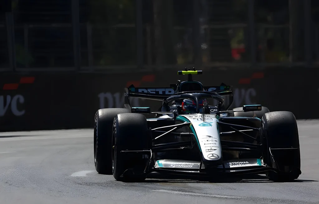 George Russell lidera treino livre na Azebaijão com problemas na Mercedes