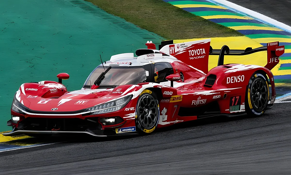 Kobayashi alerta Toyota para dificuldades no campeonato de resistência