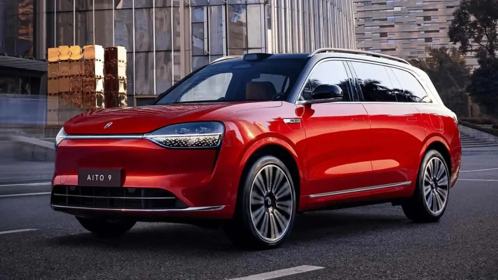 Aito chega à Europa em 2027 para desafiar BMW e Mercedes-Benz com quatro SUV premium
