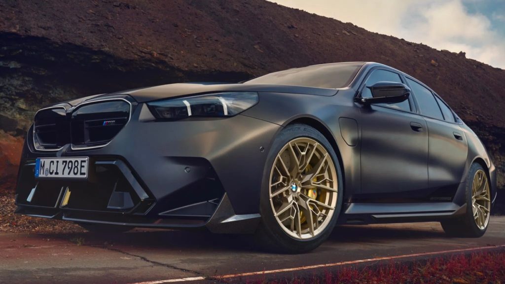 BMW dá mais 44 CV ao X3 M50 e estreia jantes ultraleves no M5