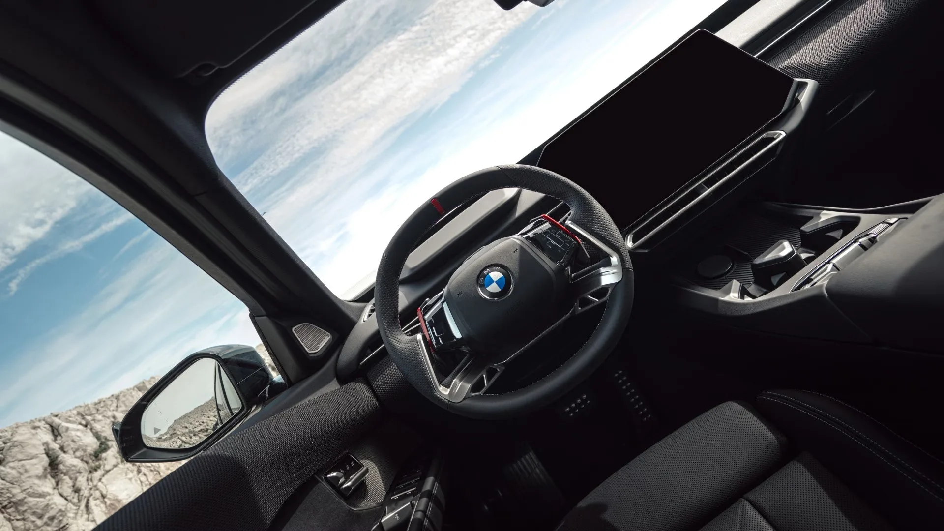 O BMW M350 xDrive da geração G50, numa fotografia oficial da BMW M.
