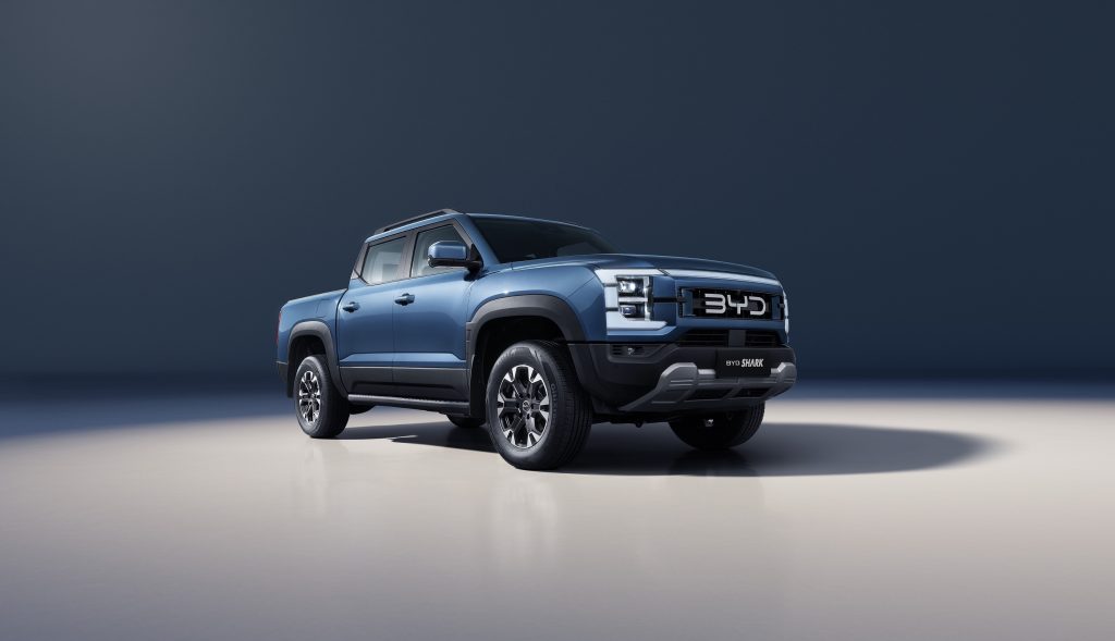 BYD Shark, pick-up híbrido plug-in de 436 cv em Paris