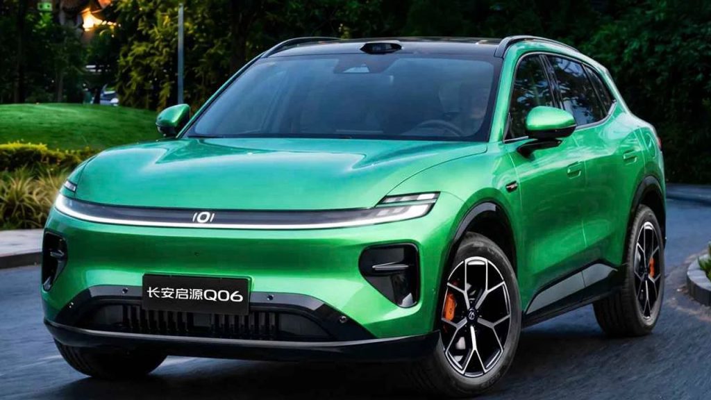 Changan NEVO Q06 chega à Europa em 2027 com 1.600 km de autonomia