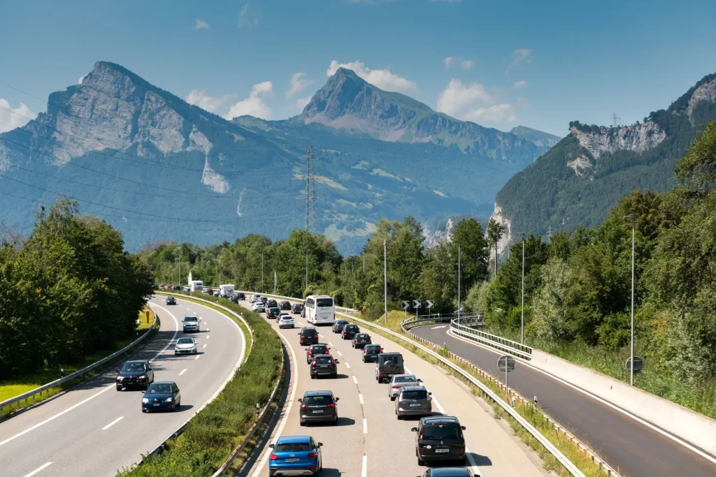Este país pondera limite de 80 km/h nas autoestradas para poupar combustível