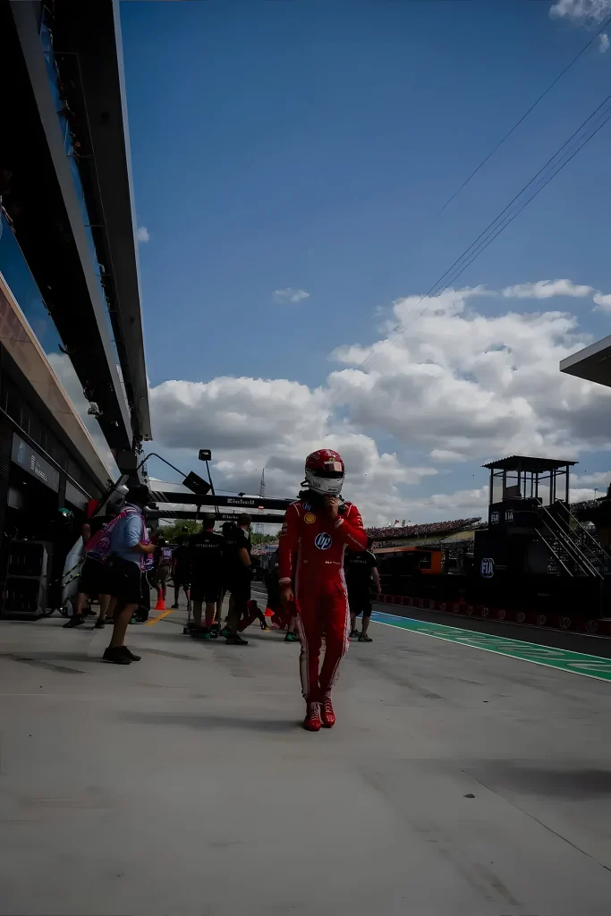 FIA admite que Leclerc devia ter sido penalizado no GP da bélgica