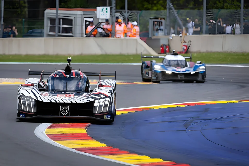 Alex Quinn promovido a piloto oficial da peugeot para 2027