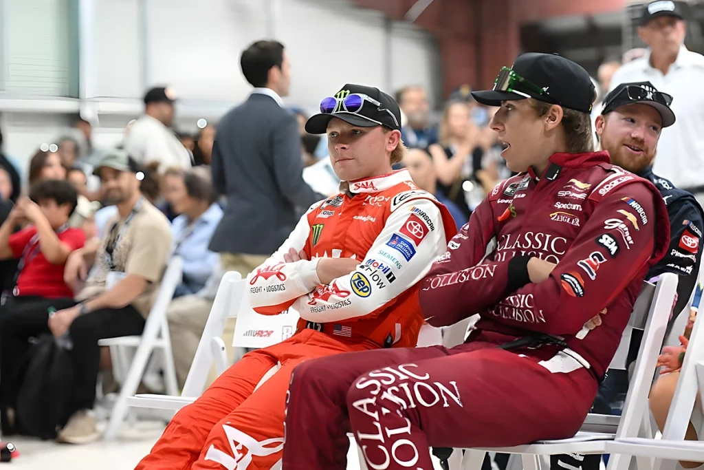 Conflito entre Carson Hocevar e Zane Smith gera controvérsia na NASCAR