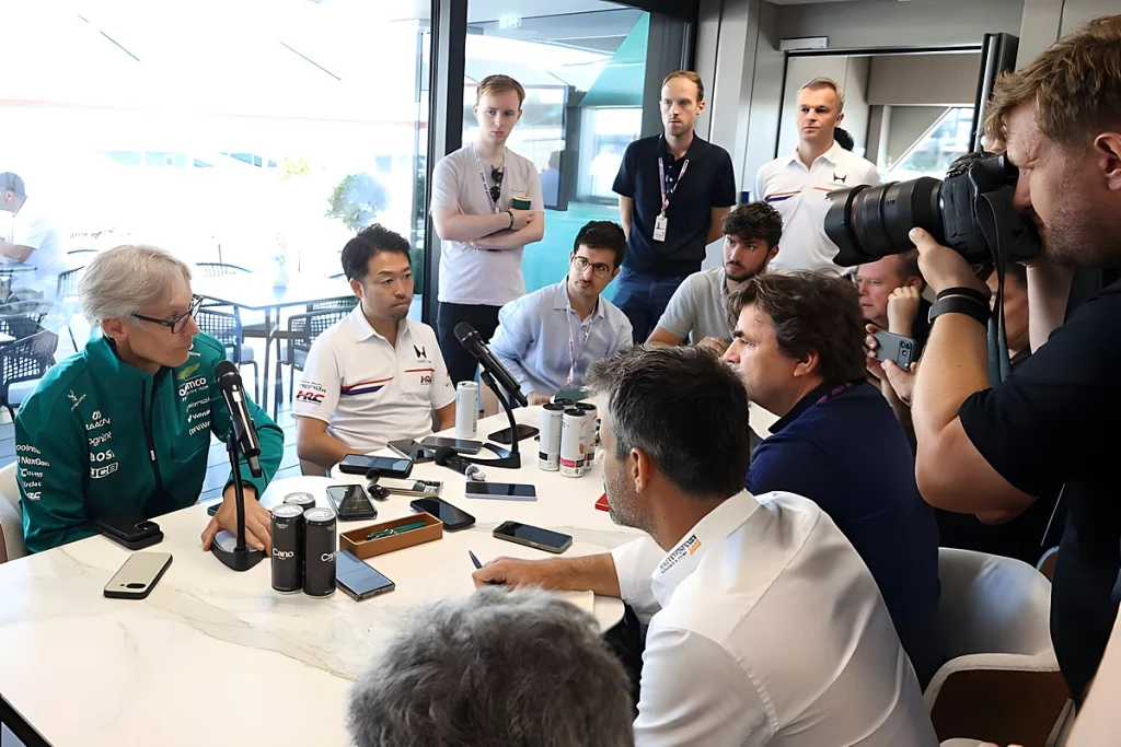 Honda reconhece falta de potência face à Mercedes em F1