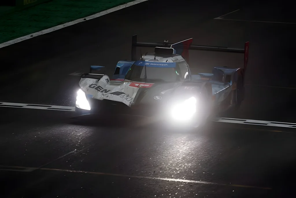 WRT BMW conquista segunda vitória no campeonato de endurance