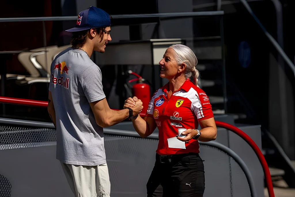 Red Bull confirma decisão sobre Nikola Tsolov para F1 2027