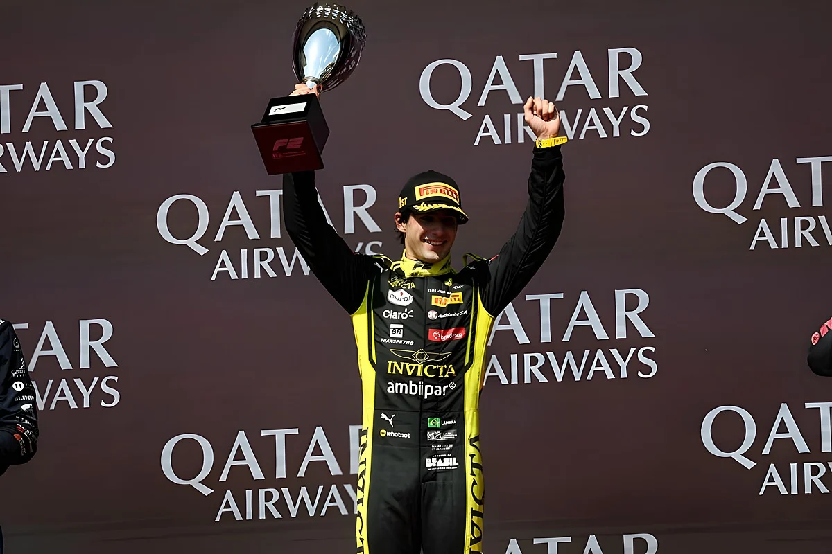 Rafael Camara vence a segunda corrida do GP do azerbaijão de F2