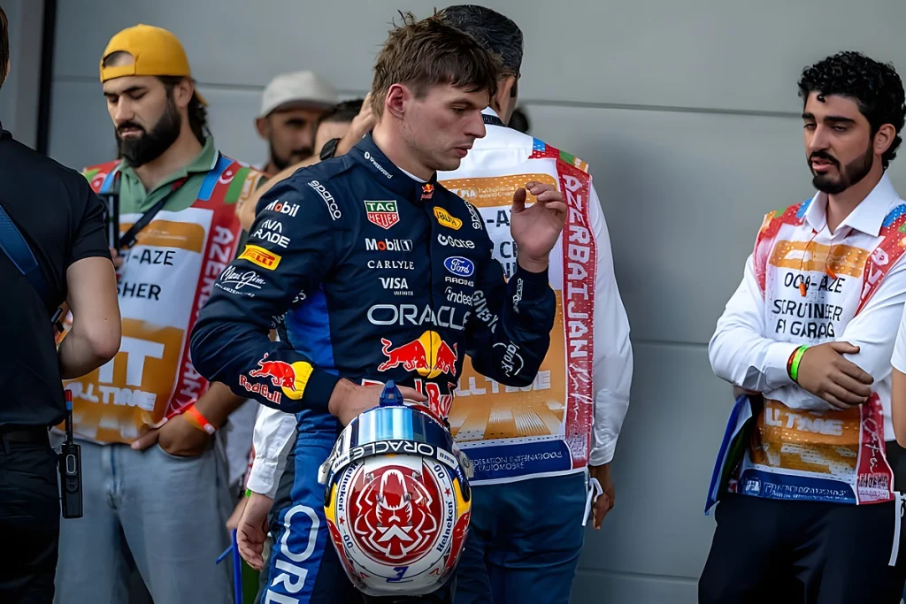 Max Verstappen enfrenta penalização na grelha após problema no motor em baku