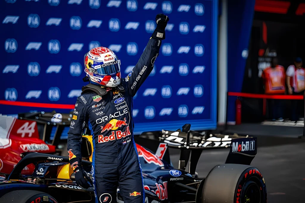 Max Verstappen responde a George Russell com ironia sobre sauna