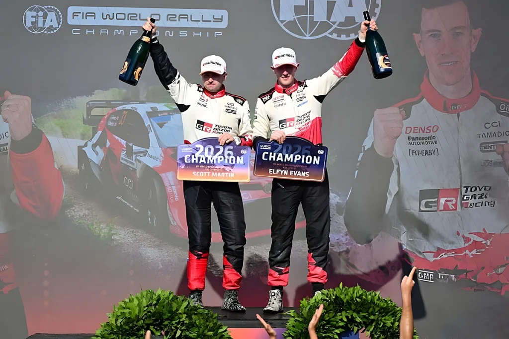 Elfyn Evans é campeão do mundo de ralis após acidente de rival no itália sardegna