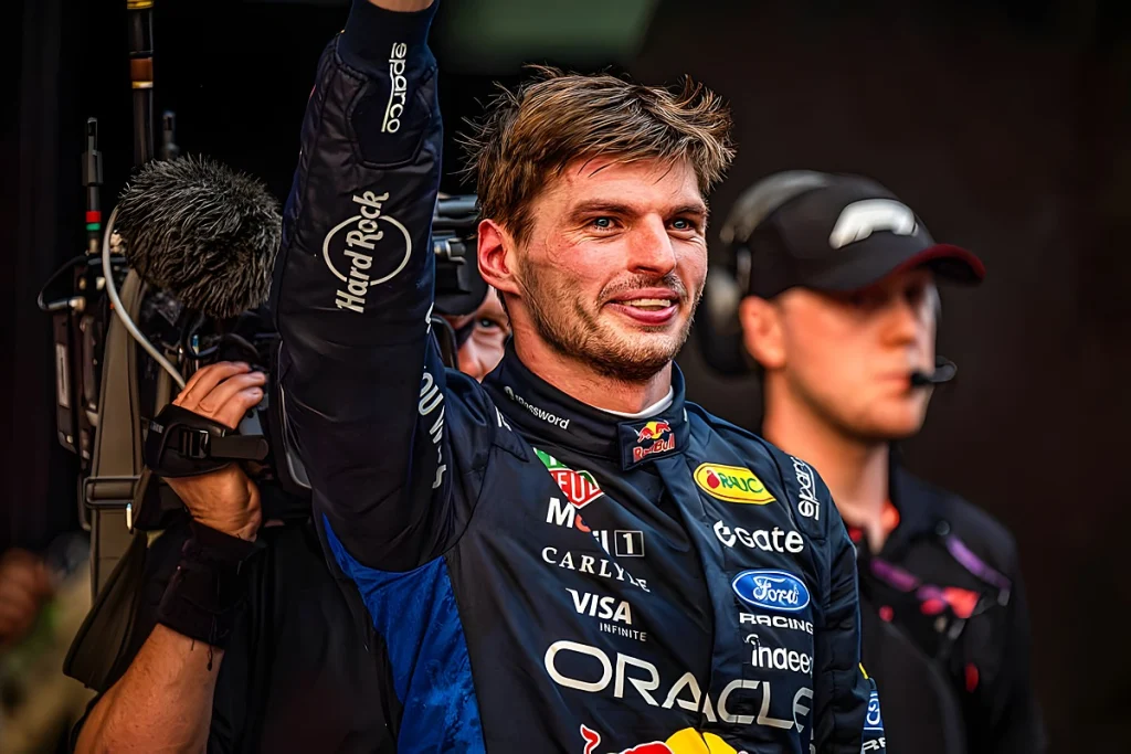 Max Verstappen destaca reação emotiva do pai após vitória em sepang