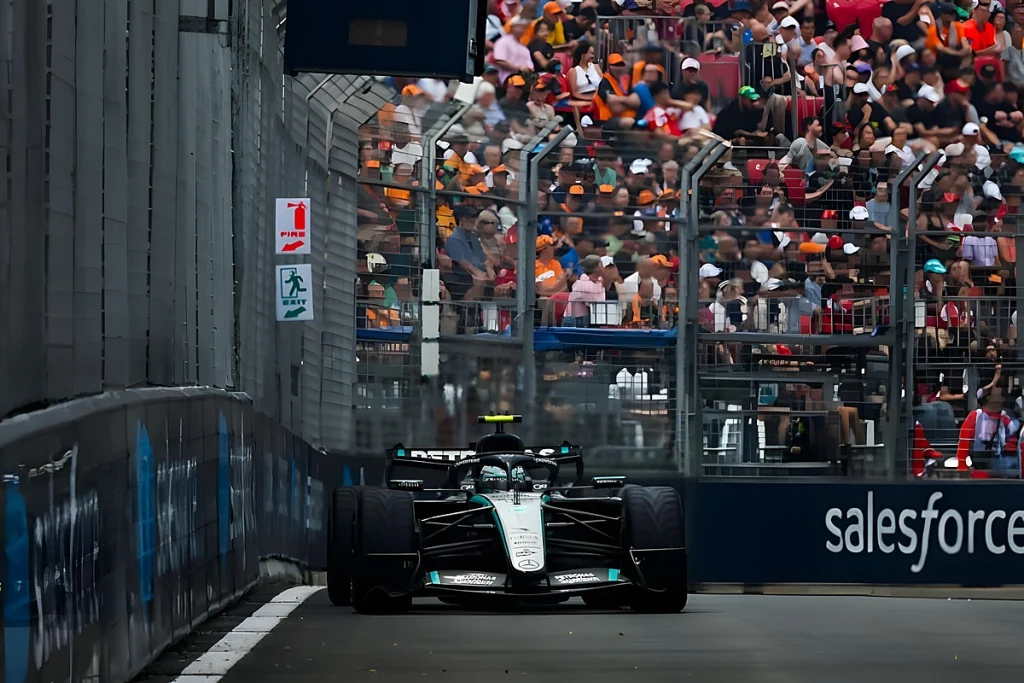 Kimi Antonelli amplia liderança no mundial de F1 após sprint em singapura