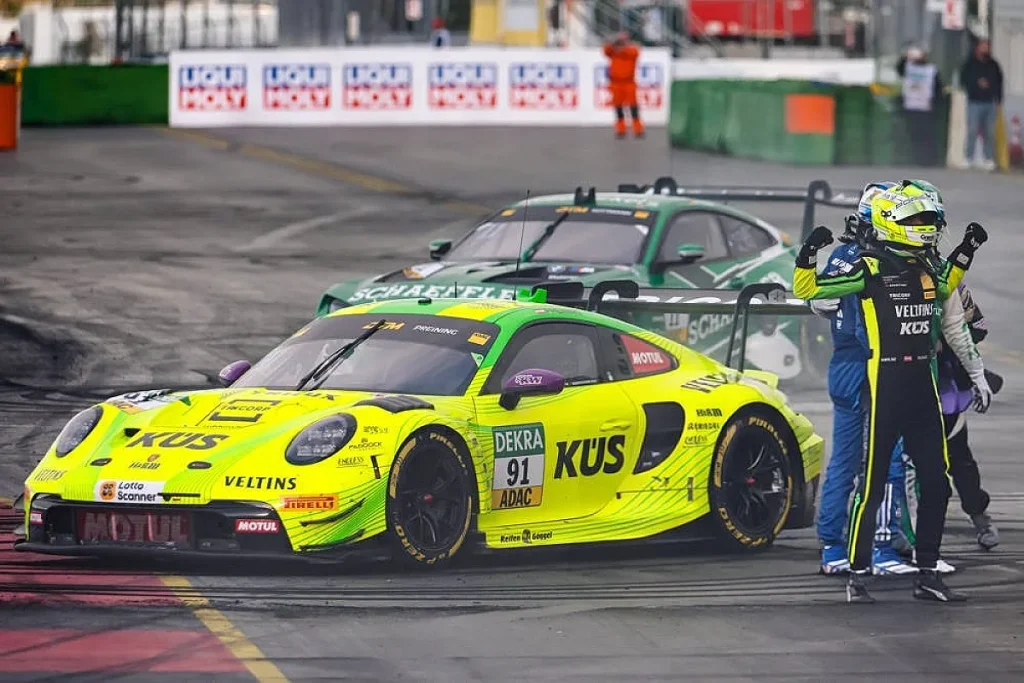Thomas Preining conquista o segundo título no DTM pela Porsche