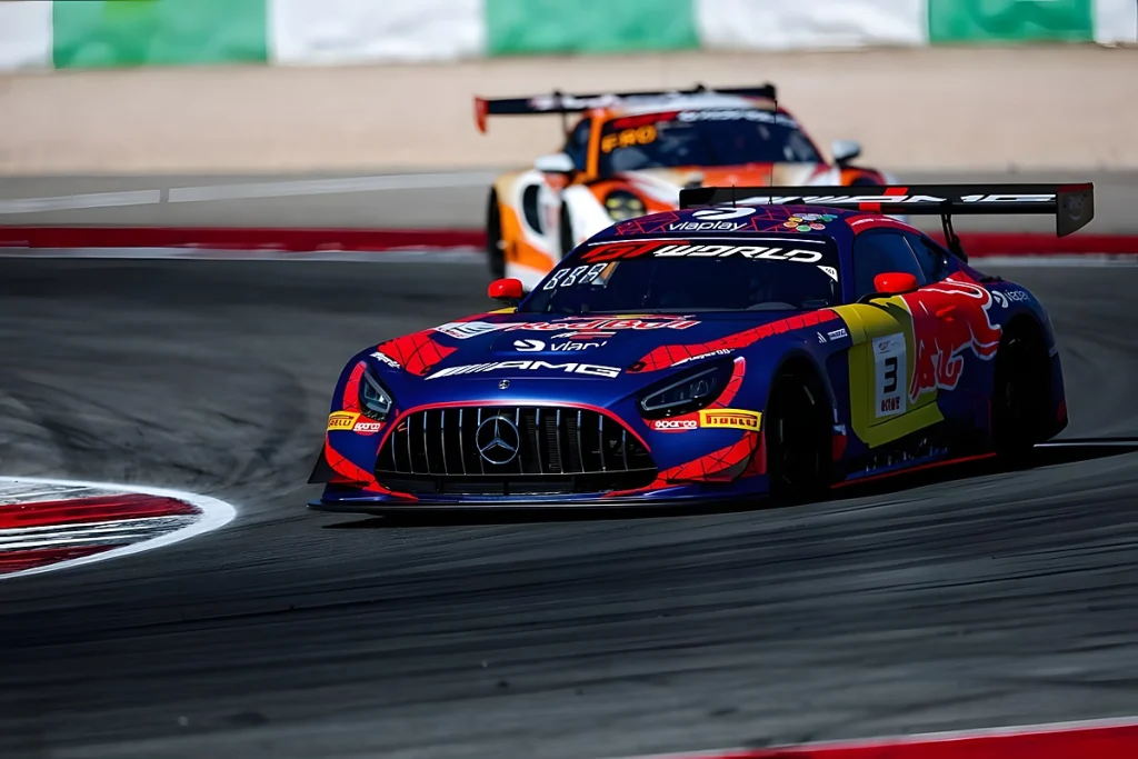 Max Verstappen estreia com a sua equipa no GT world challenge em portimão