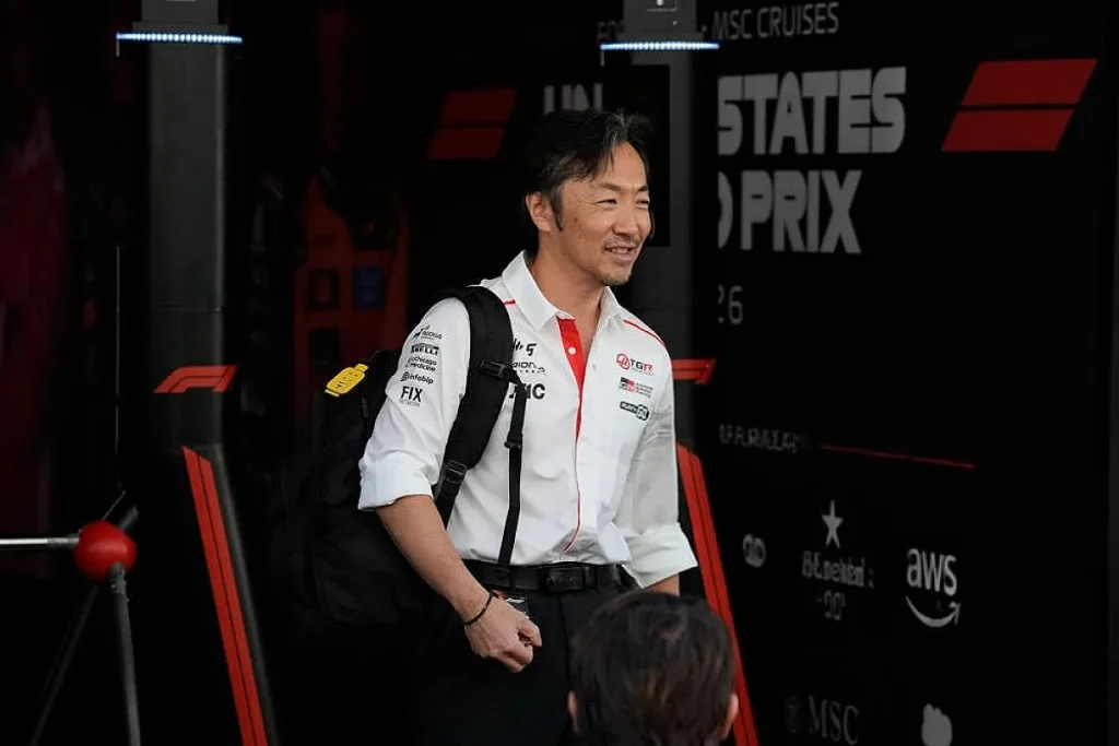 Komatsu não explica ausência de Ocon no GP do México