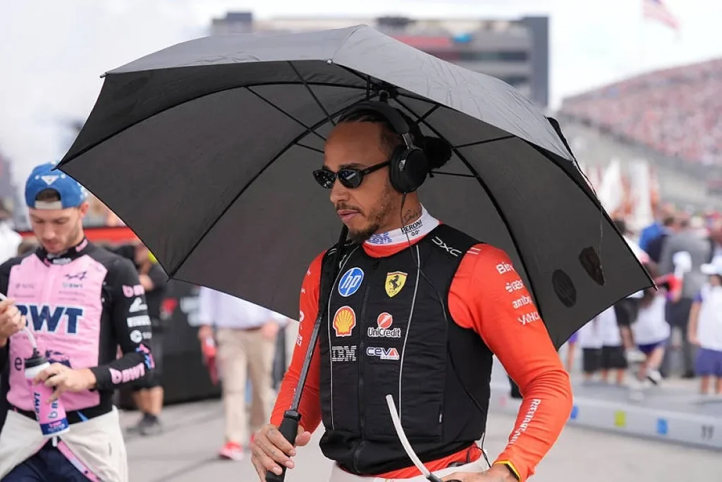Hamilton e o título perdido: Ferrari, Mercedes e 2026