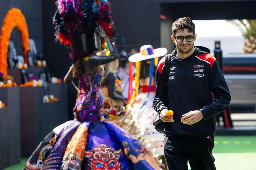 Ocon revela conversa com Hamilton após saída da Haas