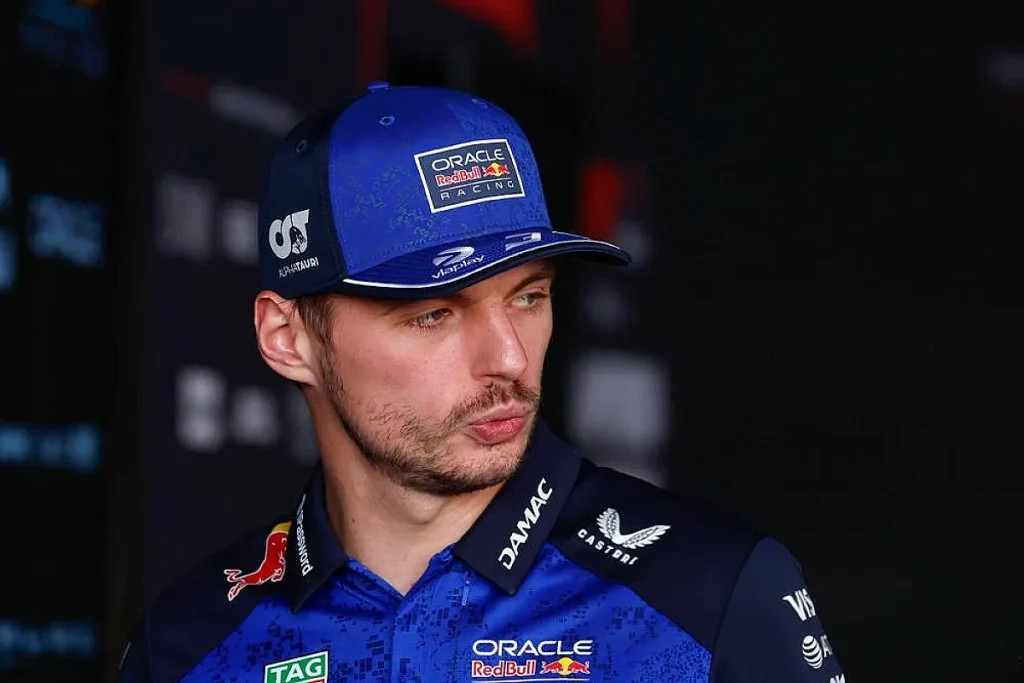 Verstappen diz que só quer ganhar e foca-se no 3.º lugar da Red Bull