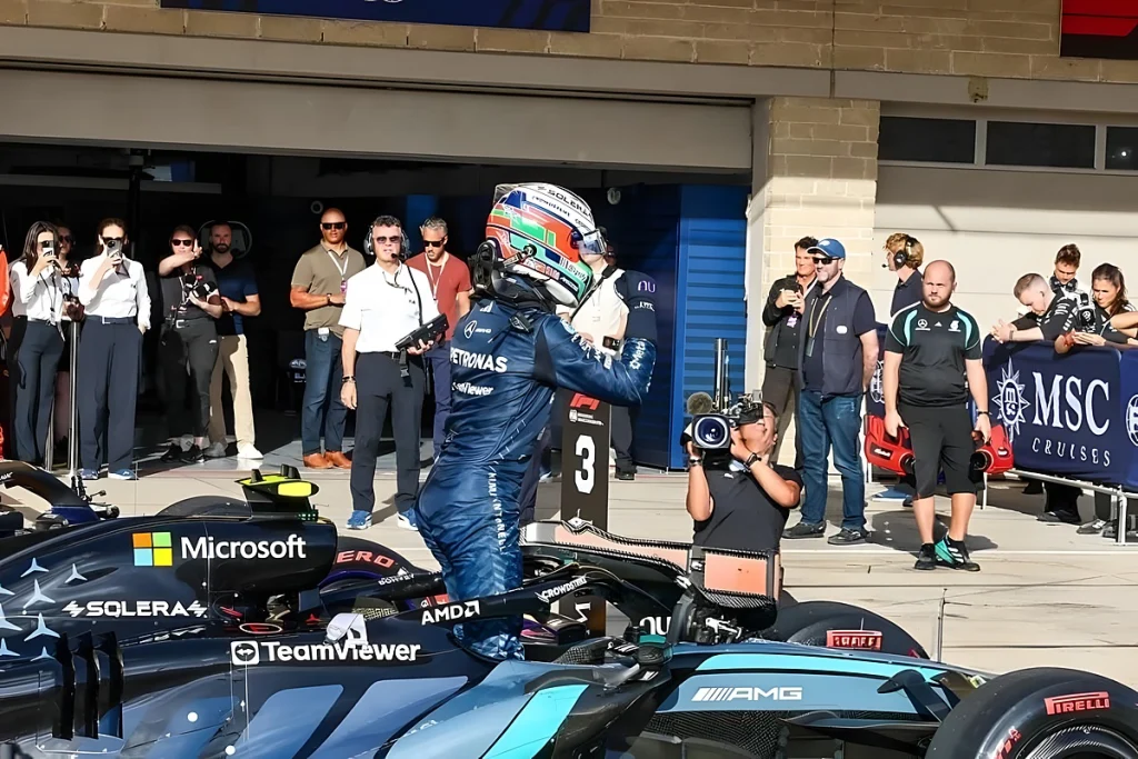 Kimi Antonelli domina o GP dos estados unidos e dá passo gigante rumo ao título