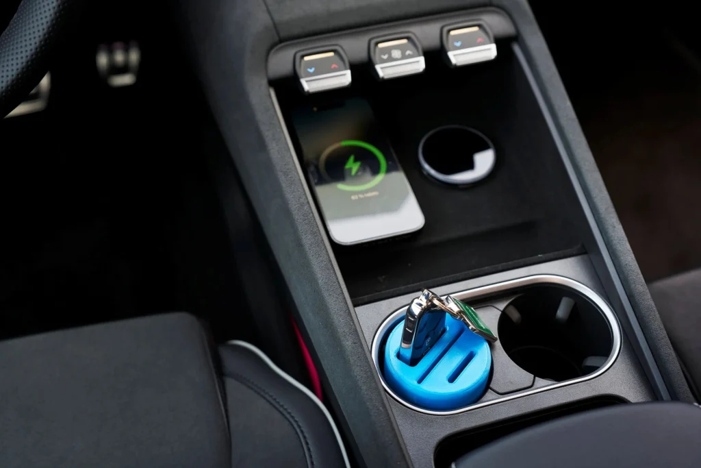Škoda quer tornar o teu carro mais prático: há acessórios gratuitos para imprimir em 3D