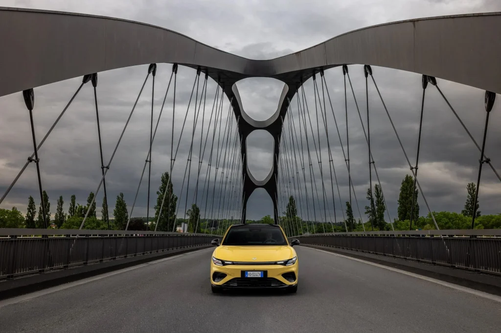 Leapmotor B05 também vai ser produzido em Espanha e reforça aposta na Europa