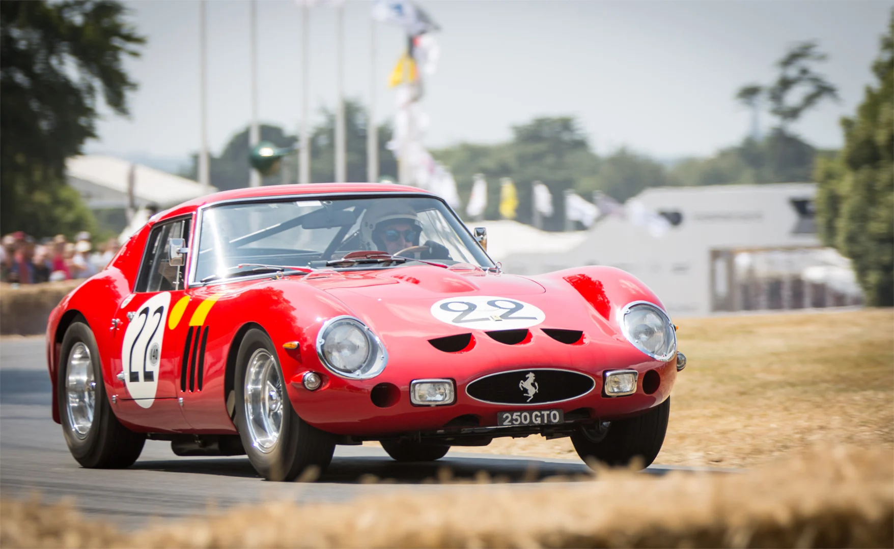 Na imagem, um modelo da Ferrari, numa fotografia oficial.