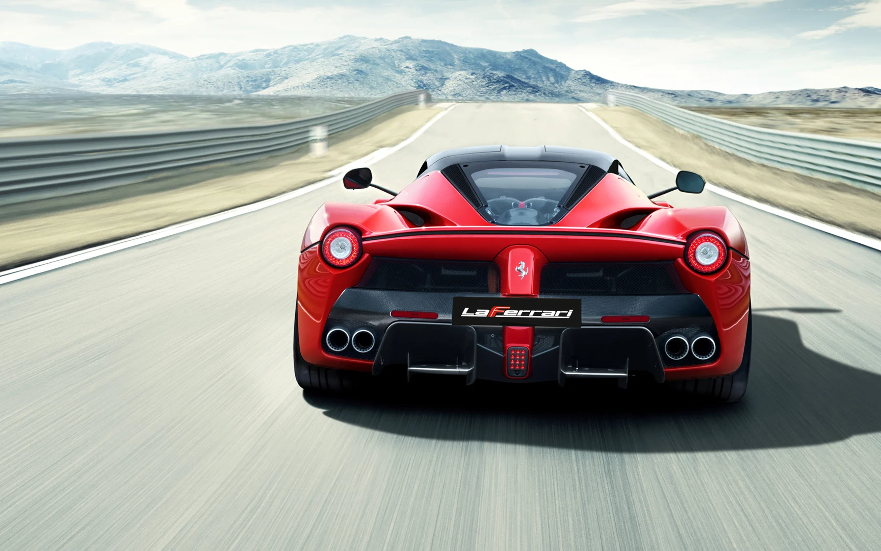 Na imagem, um modelo da Ferrari, numa fotografia oficial.