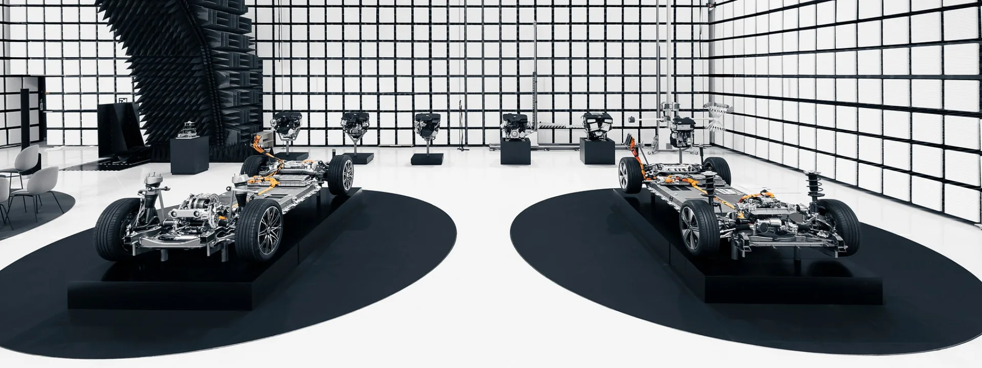 Na imagem, o Mercedes-Benz EQS, numa fotografia oficial da Mercedes-Benz.