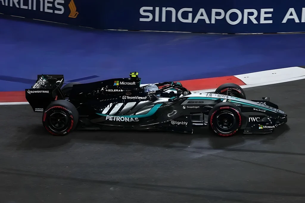 Mercedes vai usar versão atualizada do W17 nos eua para responder à concorrência