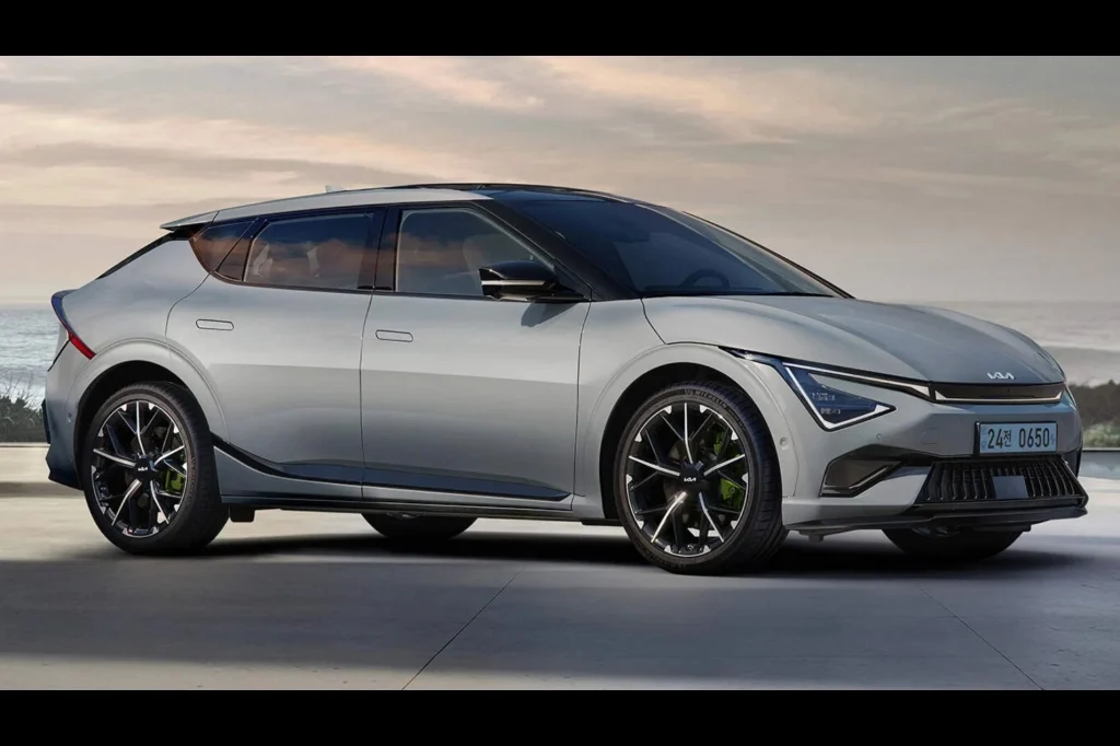 O Kia EV6 GT lidera em potência entre 5 crossover elétricos com 478 kW (650 cv)