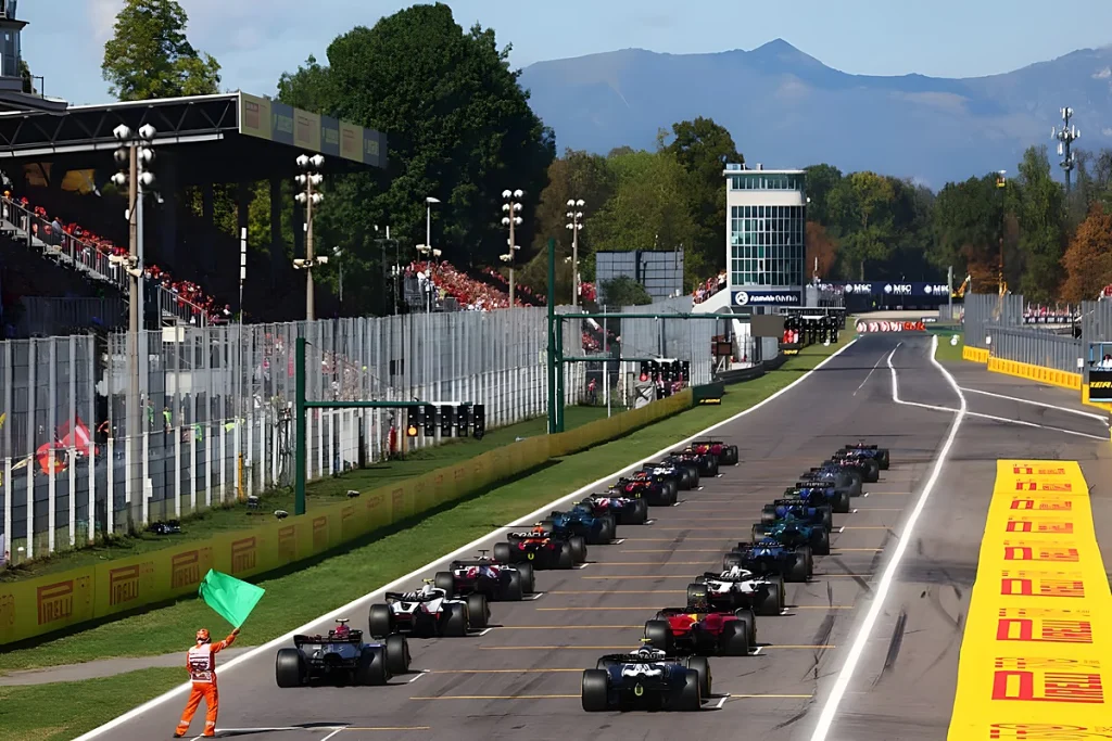 Pilotos da F1 enfrentam calor intenso no GP de itália em Monza 2026