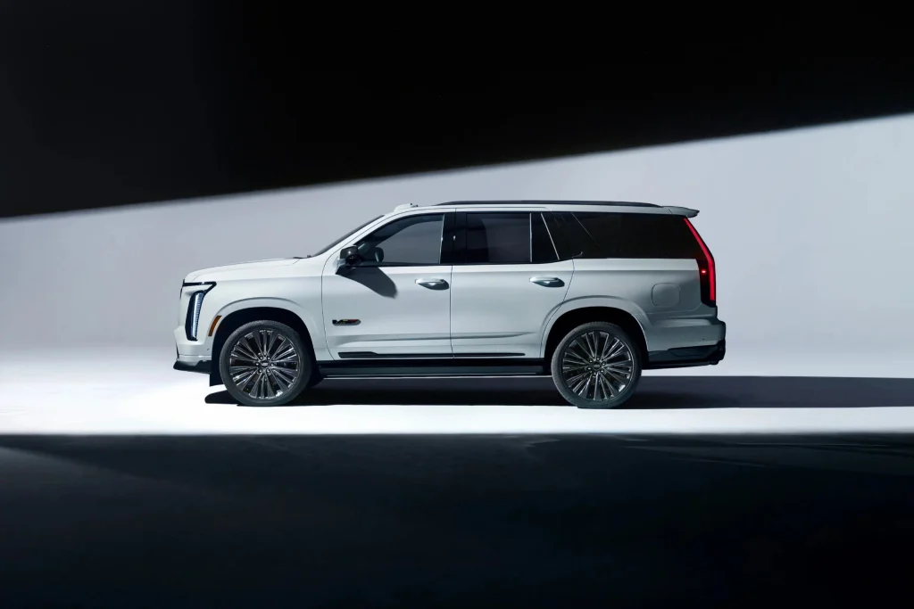 Só 252 SUV e até o número de série é à escolha